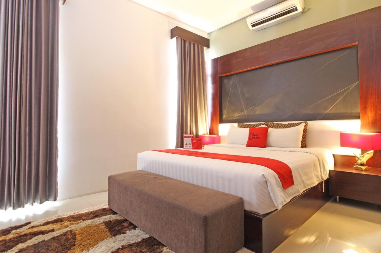 Reddoorz Premium Near Sleman City Hall Yogyakarta Exteriér fotografie